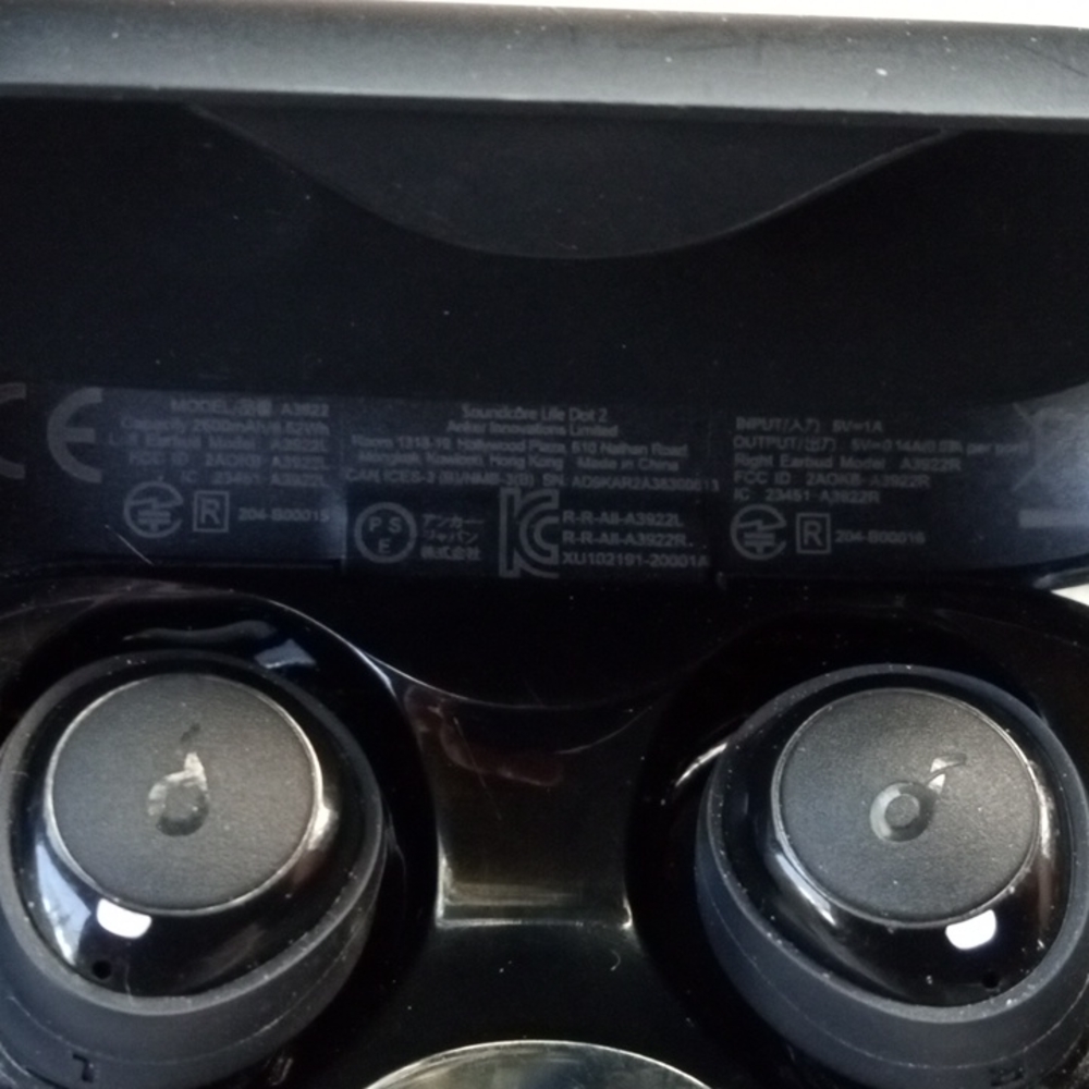 Bluetooth wireless earbuds - Picture 4 of 7
